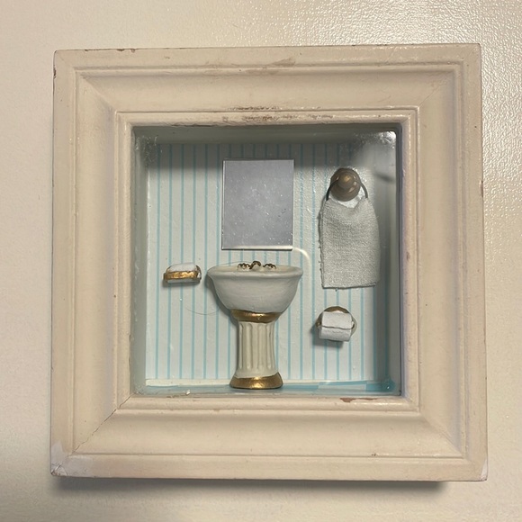 Other - Vintage bathroom shadowbox picture.